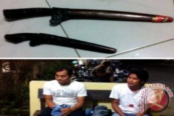 Polisi Tangkap 11 Pembawa Senjata Tajam