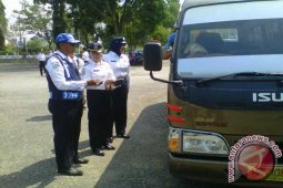 Dishubkominfo Terjunkan "Tim Srikandi" Periksa Kelayakan Angkutan Lebaran