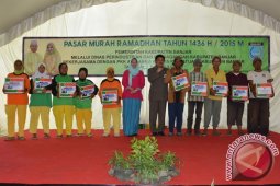 Pasar Murah Untuk Masyarakat Kurang Mampu