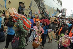 Gubernur Jatim Imbau Pemudik Berangkat Lebih Awal