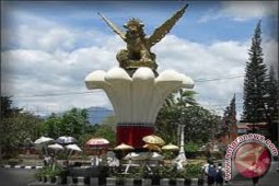 Kota Singaraja Lengang Saat Pagerwesi