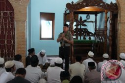 Polres Jember Sampaikan Pesan Kamtibmas Lewat  "Pos Khidmat"