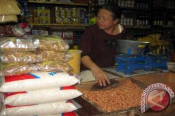 Harga Bahan Pokok di Jember Relatif Stabil
