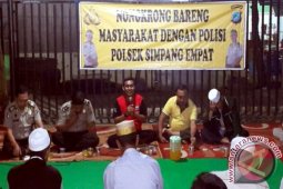 Polsek Simpang Empat Bina Warga Terkait "kamtibmas"