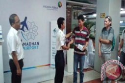 Bandara Depati Amir Pangkapinang Siapkan Takjil Gratis