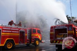 Pasuruan Tambah Dua Mobil Damkar
