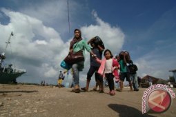 Puncak Penumpang Kapal Diprediksi Terjadi Pada 27 Desember