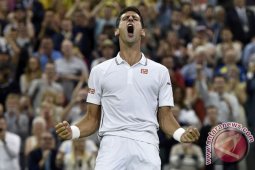 Djokovic Dikalahkan Murray di Final Italia Terbuka