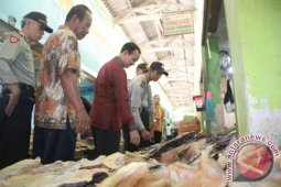 HST Pantau Kebutuhan Pokok