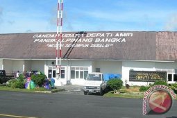 Penerbangan Bandara Depati Amir Turun 40 Persen