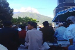 Umat Muslim Diminta Doakan Erupsi Gamalama