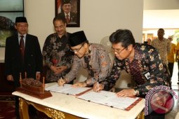 Banyuwangi Gandeng Sekolah Tinggi Pariwisata Bali