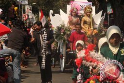 Suasana Lebaran Ketupat Trenggalek
