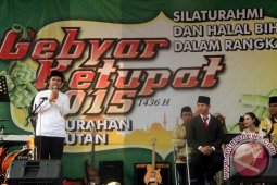 Emil Dardak Deklarasi Pencalonan di Lebaran Ketupat
