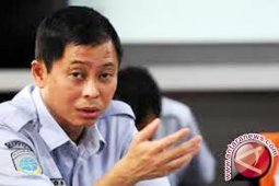 Menhub Imbau Sopir Truk Menepi di Jembatan Timbang atau Rest Area