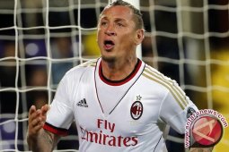 Gol Mexes bawa Milan kalahkan Inter