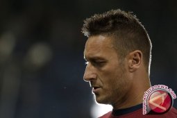 Totti bawa kemenangan Tim Merah AS Roma