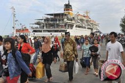 Arus balik di pelabuhan Tungkal Jambi meningkat