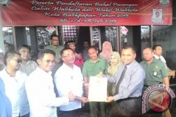 Pasangan Rizal-Rahmad Daftar KPU Balikpapan