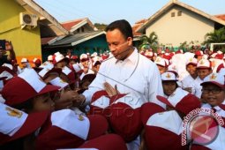 Mendikbud Kunjungi SDN 01