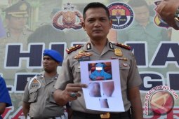 Polres Gresik Tangkap Pelaku Penyiksaan Anak