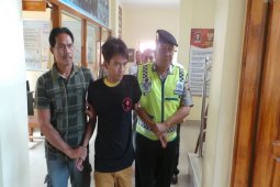 Polisi Buleleng Tangkap Kasir Kafe Curi Laptop