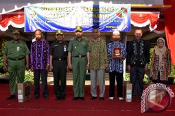 Khairul Saleh Dapat Penghargaan Koperasi