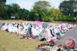 Polri Cari Solusi Shalat Berjamaah 2 Desember