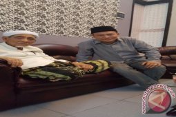 Mbah Maemoen Zubair Inginkan Warga NU Bersatu Pasca-Muktamar