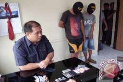 Kejaksaan Mukomuko tahan dua PNS terjerat narkoba