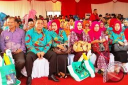 Wali Kota Ajak Masyarakat Beri Perhatian Keluarga