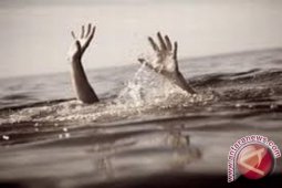 Seorang remaja di Jambi hanyut terseret banjir