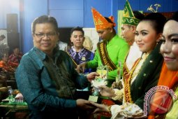 Putri Dan Fajar Wakil Nanang Galuh Balangan