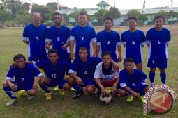 Pedagang Ketapang Gelar Liga Sepakbola Meriahkan HUT RI