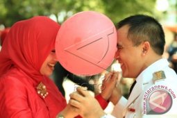 Bupati Banyuwangi Juara Lomba Balon Romantis