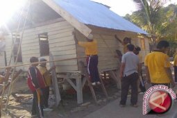 BUMN untuk negeri : Perumnas "bedah rumah" veteran di Jambi