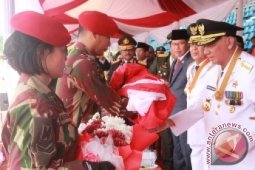 Gubernur Ajak Gelorakan Semangat "Ayo Kerja"