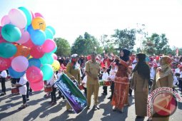 MERIAHKAN HUT KE 70 RI