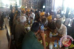 Pertamina Berikan Santunan Pada Veteran