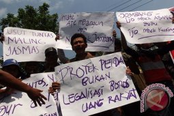 Pertanyakan Kinerja Kejaksaan Negeri Jombang