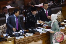 Sidang Paripurna DPR