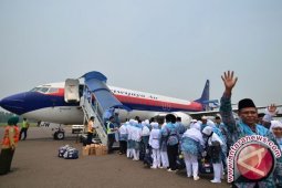 Calon haji Jambi tidak lagi berangkat melalui Padang