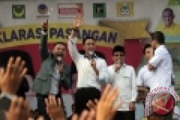 Empat artis hadiri deklarasi pasangan Cagub Jambi