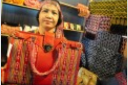 Jawa Timur Sewa 30 Stan Kalbar Expo 2015