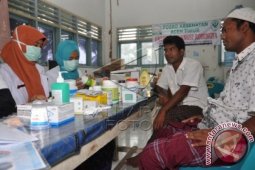 Pengobatan Imigran Rohingya