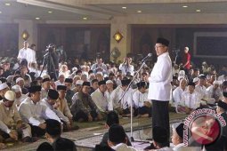 Majelis Zikir : cinta tanah air bagian keimanan