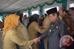 Wabup Lantik Kepala Sekolah se-Deliserdang