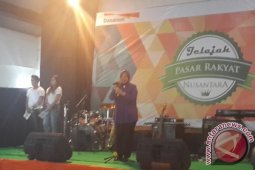 Risma : Warga Surabaya Tidak Peduli Dolar Naik