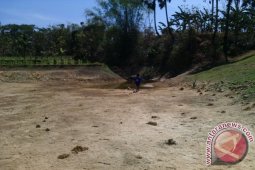 Bendungan Duraksah Pamekasan Mengering