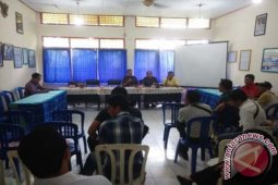 KPUD  HST  Tetapkan Tiga Calon Pilkada